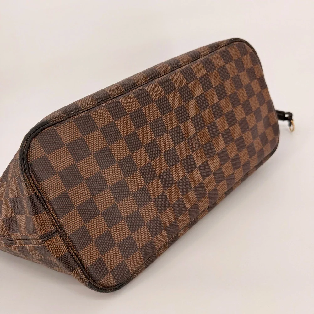 Louis Vuitton Neverfull MM Brown Damier Ebene Tote Luxury Classic Work Travel